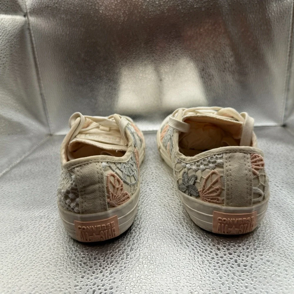 Size 3 Converse Chuck Taylor All Star Kids Butterfly Crochet Low Sneaker A10282F
